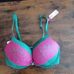 La Senza Hello Sugar Emerald Green / Pink Lace 32D Push Up Bra Front Closure